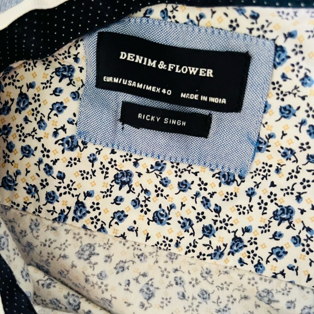 Denim & Flower Ricky Singh flowered button front shirt size M. - Picture 7 of 7